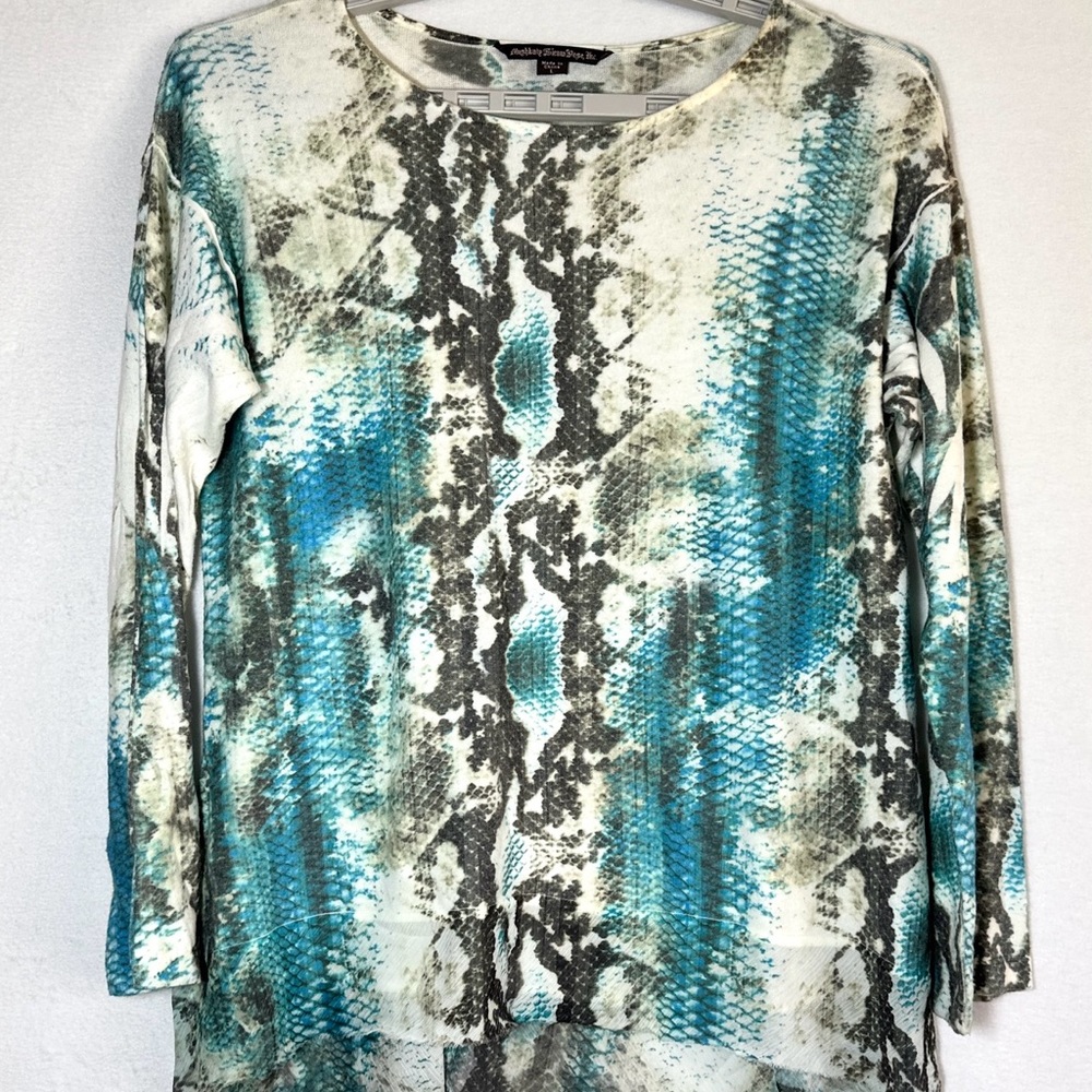 Mushka By Sienna Rose Top L Blue Gray Boho Long Sleeve Hi Low Raw Hem Soft